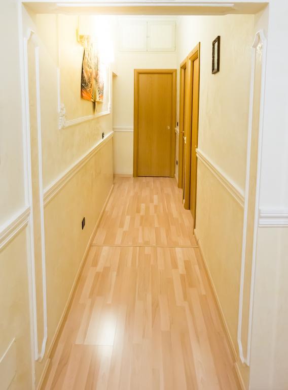 Funny Palace Hostel Ρώμη Εξωτερικό φωτογραφία